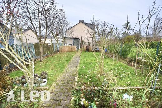 Pétange, Canton d'Esch-sur-Alzetteの高級住宅