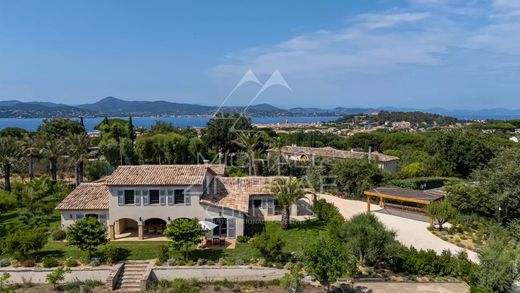 豪宅  圣特罗佩, Var