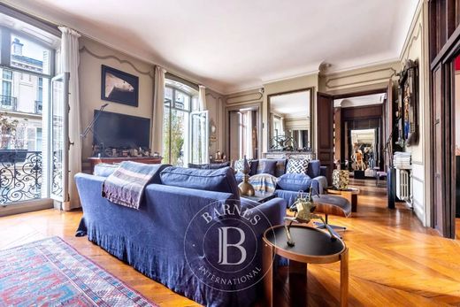 Appartamento a Champs-Elysées, Madeleine, Triangle d’or, Parigi