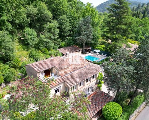 Villa in Tourrette-Levens, Alpes-Maritimes