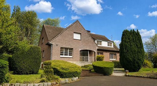 Luxury home in Bouvignies, North