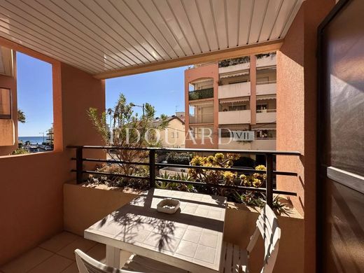 Apartment in Roquebrune-Cap-Martin, Alpes-Maritimes