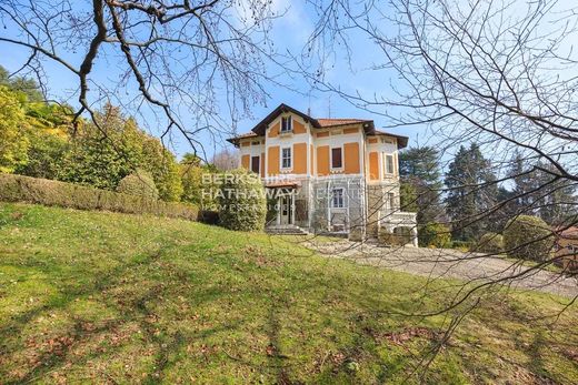 Villa a Varese, Lombardia