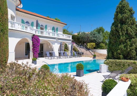 Villa in Mandelieu-la-Napoule, Alpes-Maritimes