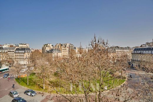 Apartment in Monceau, Courcelles, Ternes, Paris