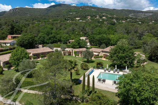 Casa di lusso a Tourrettes-sur-Loup, Alpi Marittime