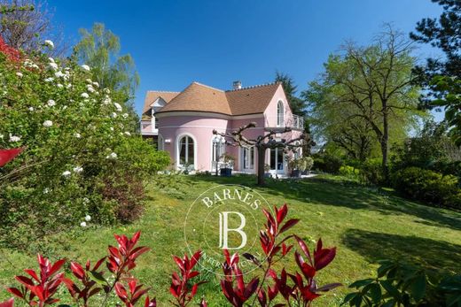 Элитный дом, La Celle-Saint-Cloud, Yvelines