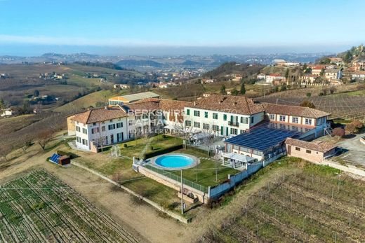 Palais à Costigliole d'Asti, Provincia di Asti