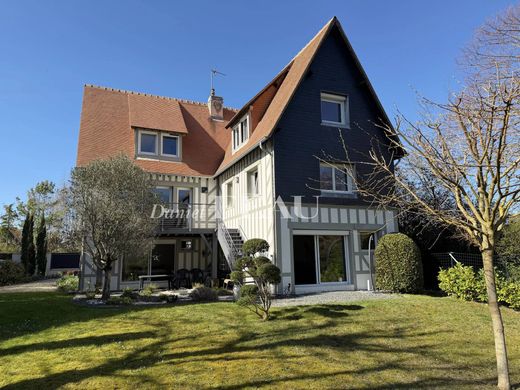 Luxury home in Deauville, Calvados