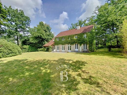 Villa in Lasne, Walloon Brabant Province