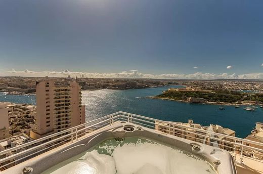 Penthouse in Sliema, Tas-Sliema