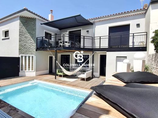 Luxury home in Les Sables-d'Olonne, Vendée