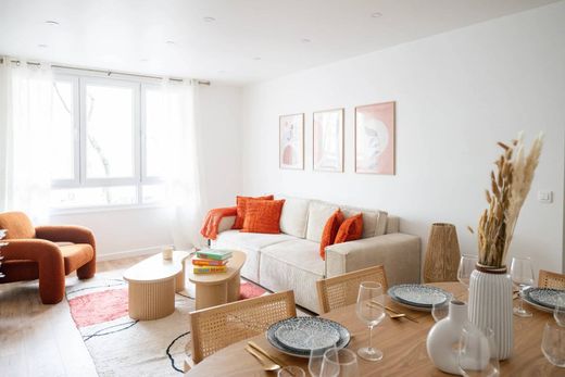 Apartment in Bastille, République, Nation-Alexandre Dumas, Paris