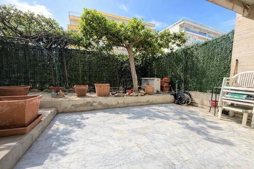 Apartment in Cannes, Alpes-Maritimes