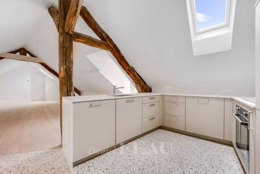 Apartment / Etagenwohnung in Saint-Germain-en-Laye, Yvelines