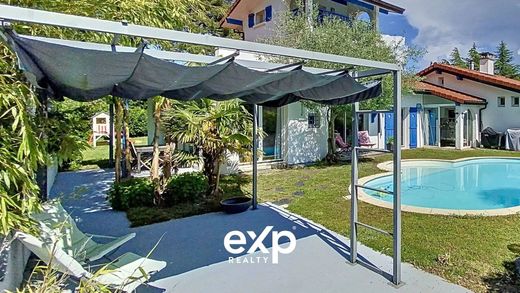 Luxus-Haus in Thonon-les-Bains, Haute-Savoie