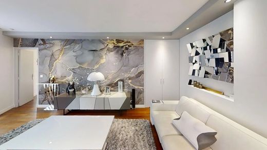 Квартира, La Muette, Auteuil, Porte Dauphine, Paris