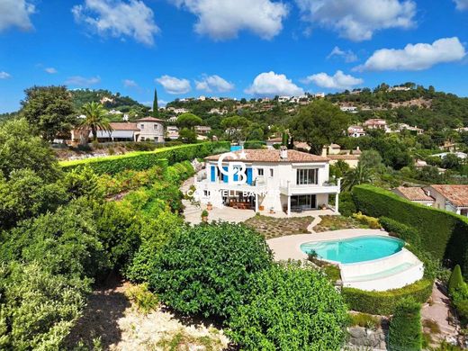 Luxe woning in Les Adrets-de-l'Estérel, Var