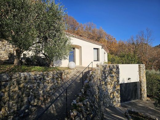 Villa in Saint-Vallier-de-Thiey, Alpes-Maritimes