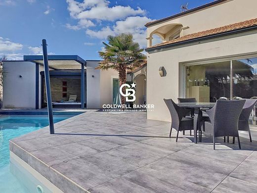 Luxe woning in Les Sables-d'Olonne, Vendée
