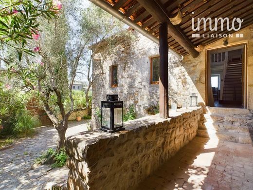 Casa rural / Casa de pueblo en Joyeuse, Ardeche