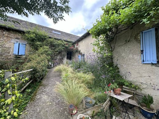 Maison de luxe à Centrès, Aveyron