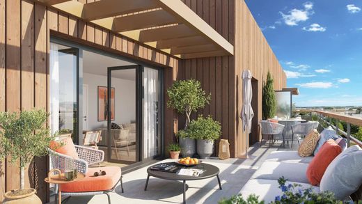 아파트 / Wissous, Essonne