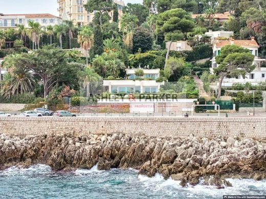 Villa à Roquebrune-Cap-Martin, Alpes-Maritimes