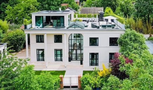 Maison de luxe à Champigny-sur-Marne, Val-de-Marne