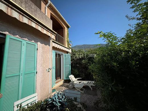 Luxe woning in Menton, Alpes-Maritimes