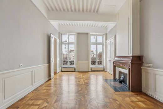 Apartment in Lyon, Rhône