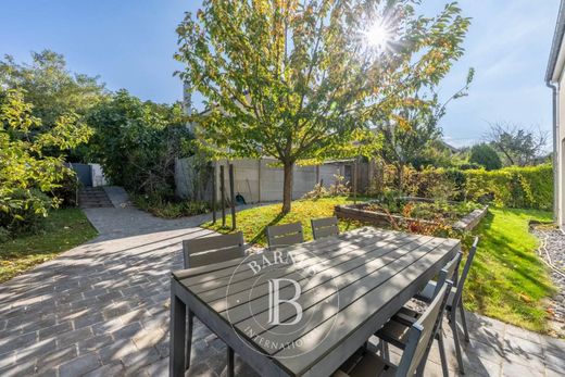 Luxury home in Marly-le-Roi, Yvelines