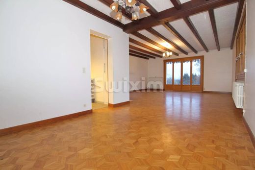 Casa de lujo en Échenevex, Ain