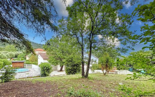 Maison de luxe à Levens, Alpes-Maritimes