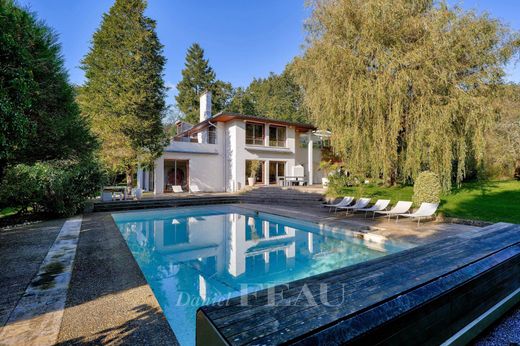 Luxury home in Morainvilliers, Yvelines