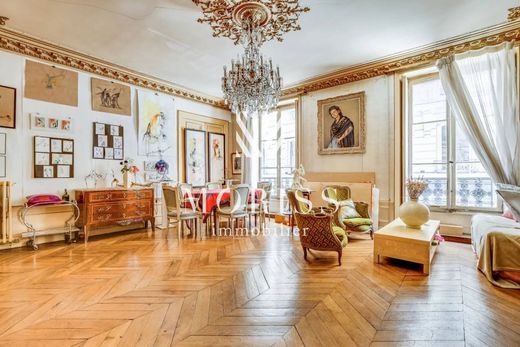 Apartment in Provence-Opéra – Grands Boulevards, Paris