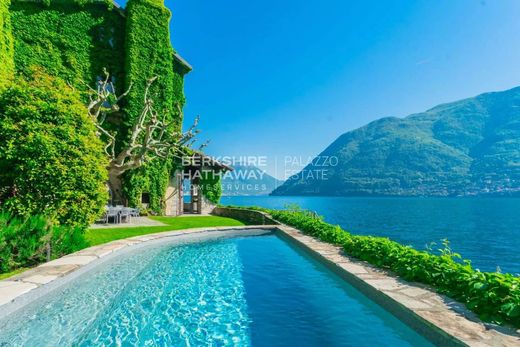 Villa in Brienno, Provincia di Como