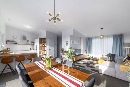 复式住宅  Schouweiler, Dippach