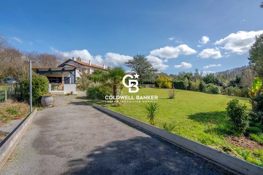 Luxury home in Guéthary, Pyrénées-Atlantiques