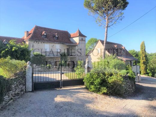 Luxus-Haus in Labastide-Murat, Lot