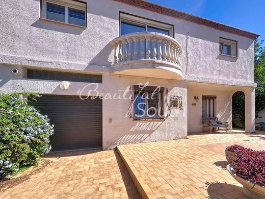 Luxury home in Canet-en-Roussillon, Pyrénées-Orientales