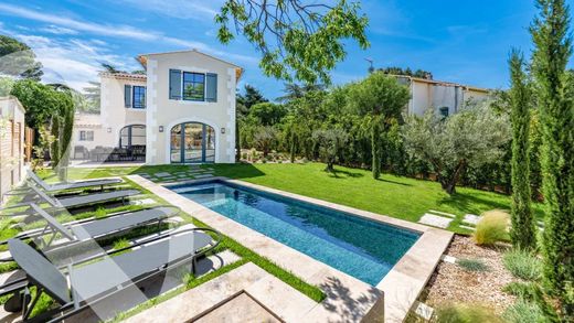 Casa di lusso a Eygalières, Bocche del Rodano