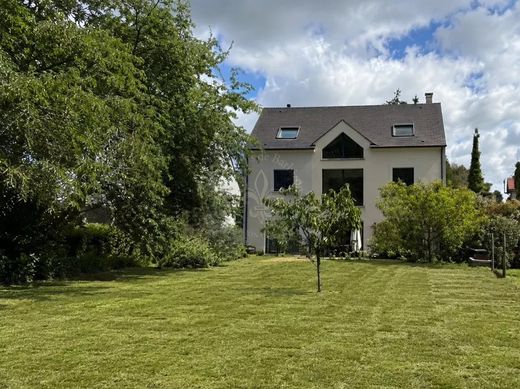Maison de luxe à Bois-le-Roi, Seine-et-Marne