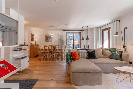 Appartamento a Chamonix-Mont-Blanc, Alta Savoia