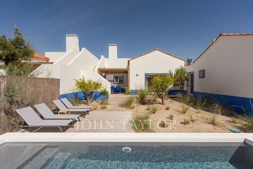 Luxury home in Carvalhal, Grândola