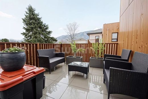Appartement à Échenevex, Ain