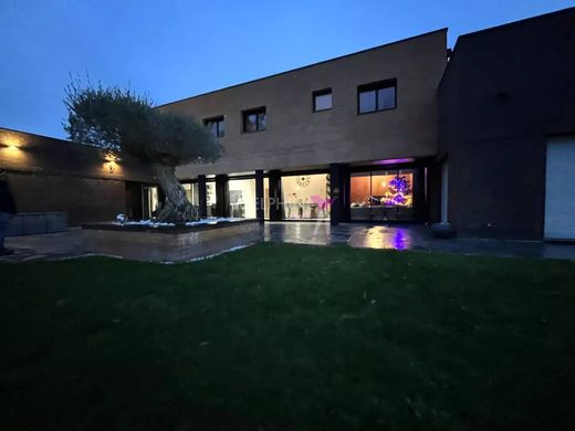 Luksusowy dom w Mouvaux, North