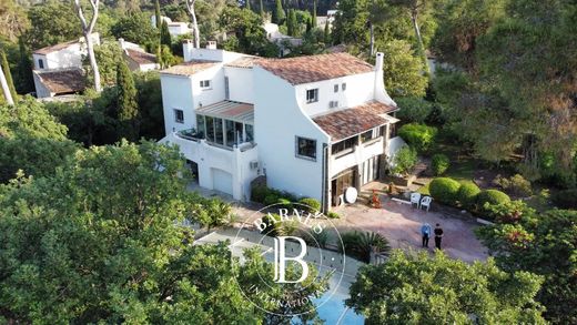 Luxury home in Le Pradet, Var