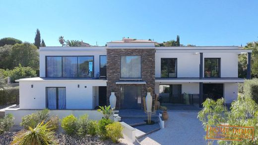 Βίλα σε Saint-Aygulf, Var