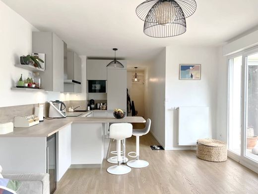 아파트 / Bougival, Yvelines